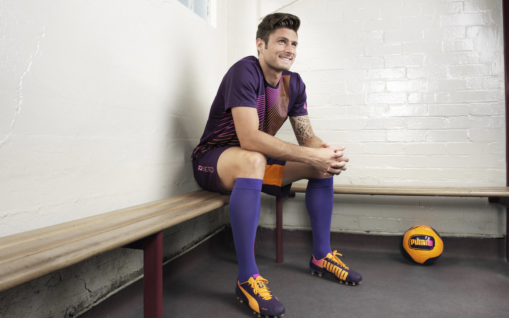 开云网站-柏林赫塔决战法兰克福，欧冠之路险象环生，柏林赫塔对弗赖堡比分预测