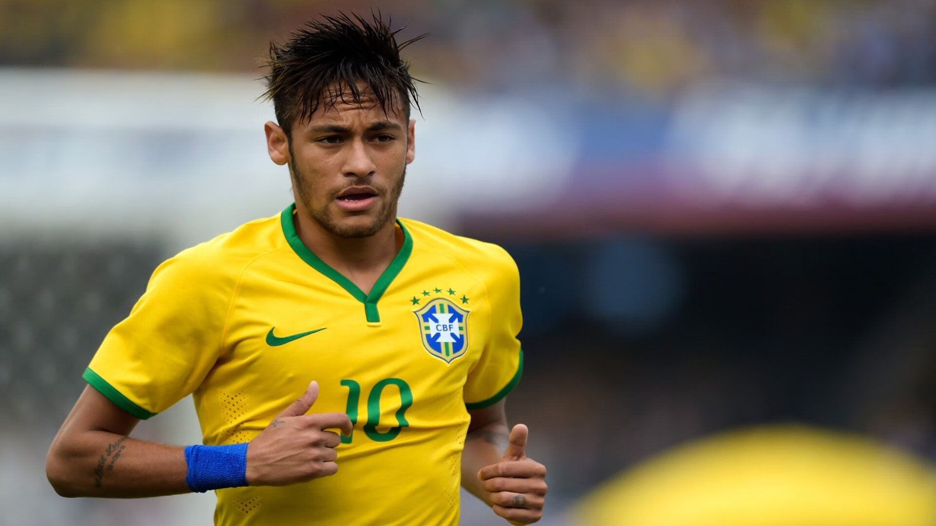 开云入口-亚历克斯·格林伍德稳步提高，成为袋鼠队不可或缺的后防力量，亚历克斯-格林伍德